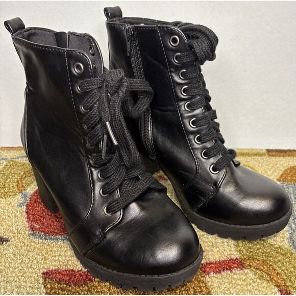 Time & Tru Y2K Women's Boots Black Size 6.5 Chunky Platform Bratz - Picture 2 of 5